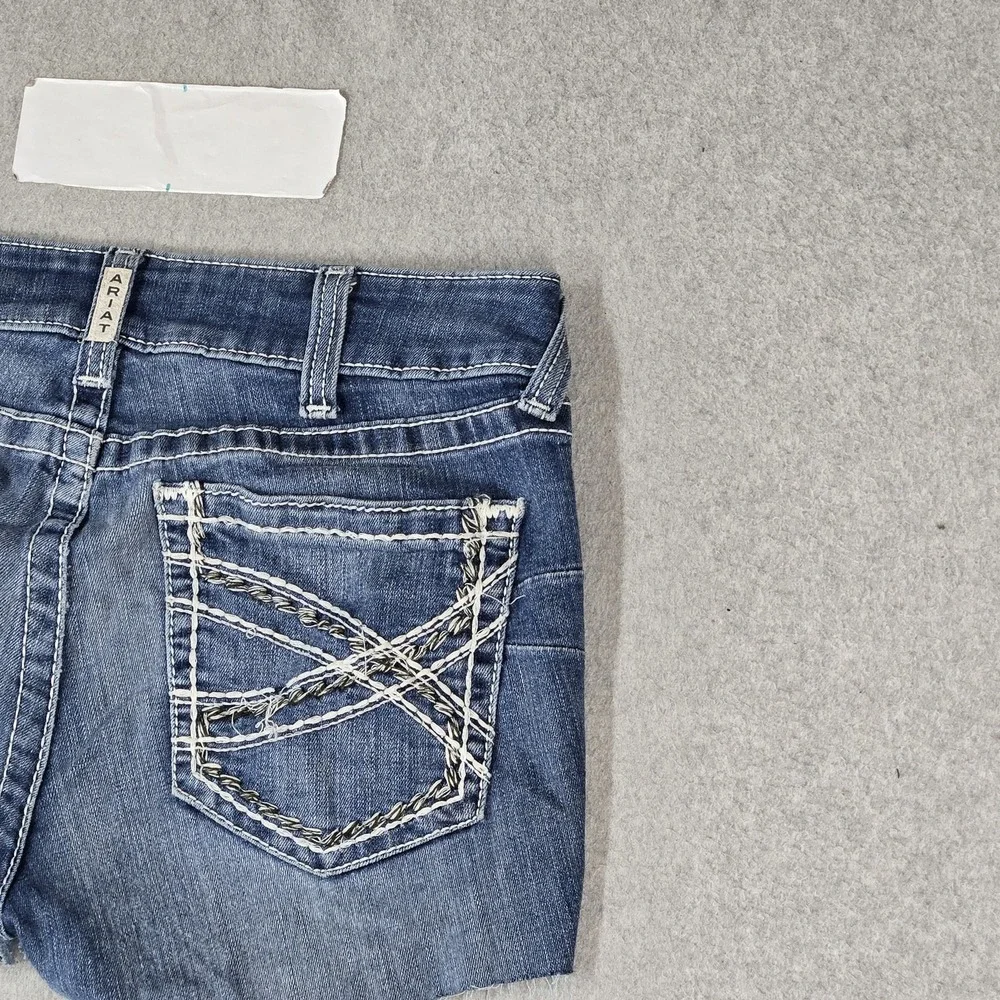 Ariat Women Shorts 30S Blue Real Denim Embroidered Cut Off Western 2.5